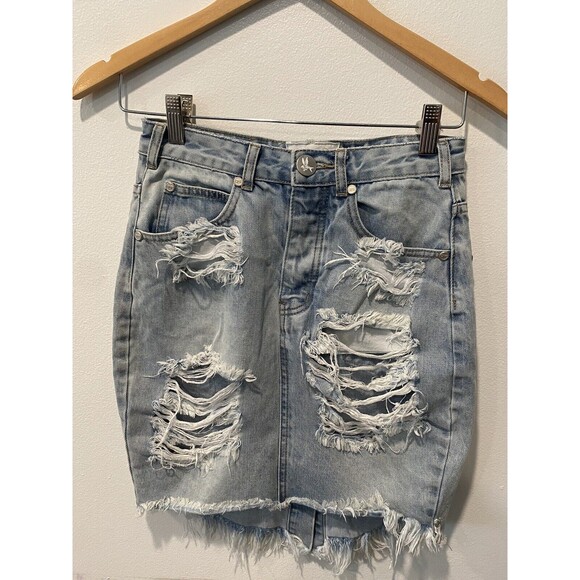 One Teaspoon 2020 High Waist Denim Distressed Destroyed Mini Jean Skirt Size 25 - Picture 4 of 10